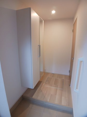 玄関　シンプルで使いやすい玄関です