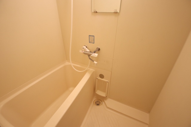 バス・シャワールーム　※別号室の参考写真の為、現状優先です。