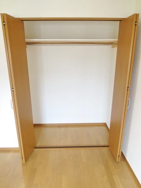 収納　★洋室の収納スペースです★