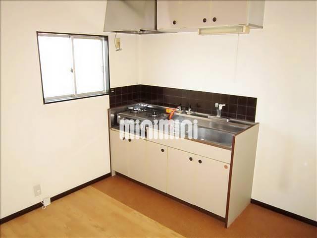 キッチン　キッチン窓付き