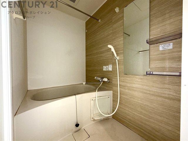 バス・シャワールーム　綺麗な浴室です♪