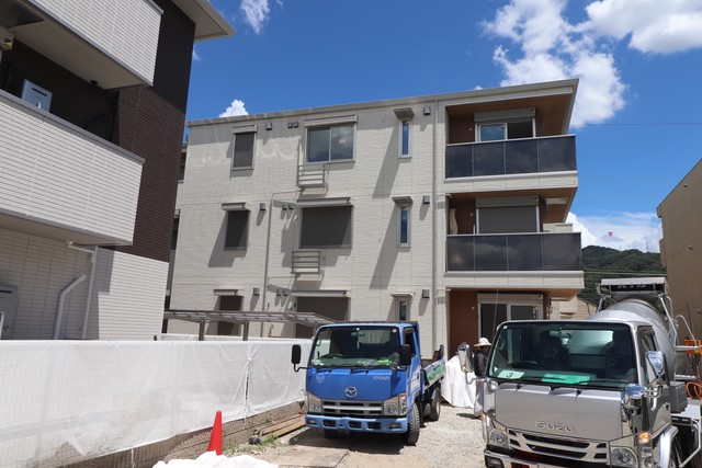 建物外観　Ｆａｍｉｌｌｅ　八尾東