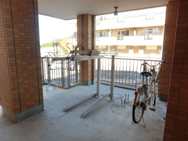 その他共有部分　便利な駐輪場です。