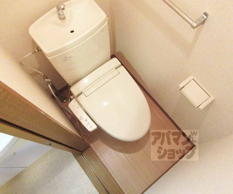 トイレ　ウォシュレット完備！