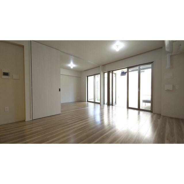 居室・リビング　リビング