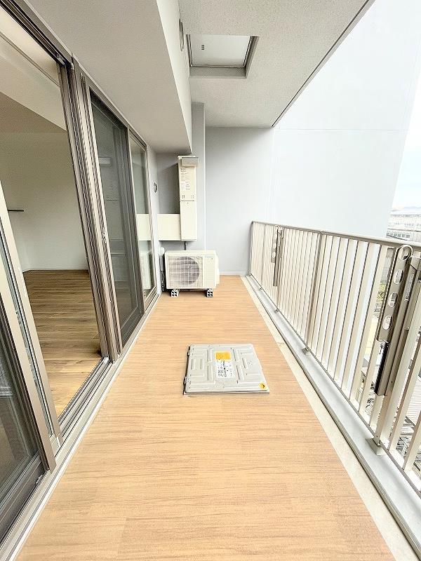 バルコニー　バルコニー