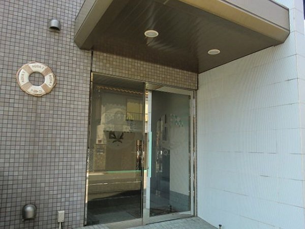 エントランス　エントランス