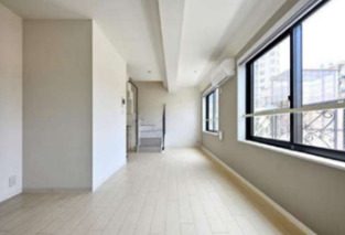 居室・リビング　こちらの居間で趣味の時間をお楽しみください