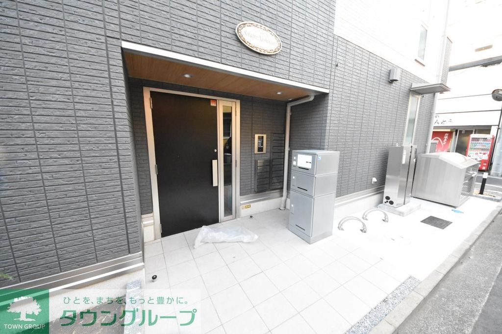 玄関　エントランス