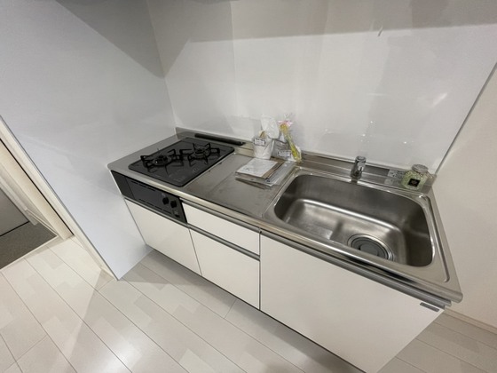 キッチン　※別部屋の写真です