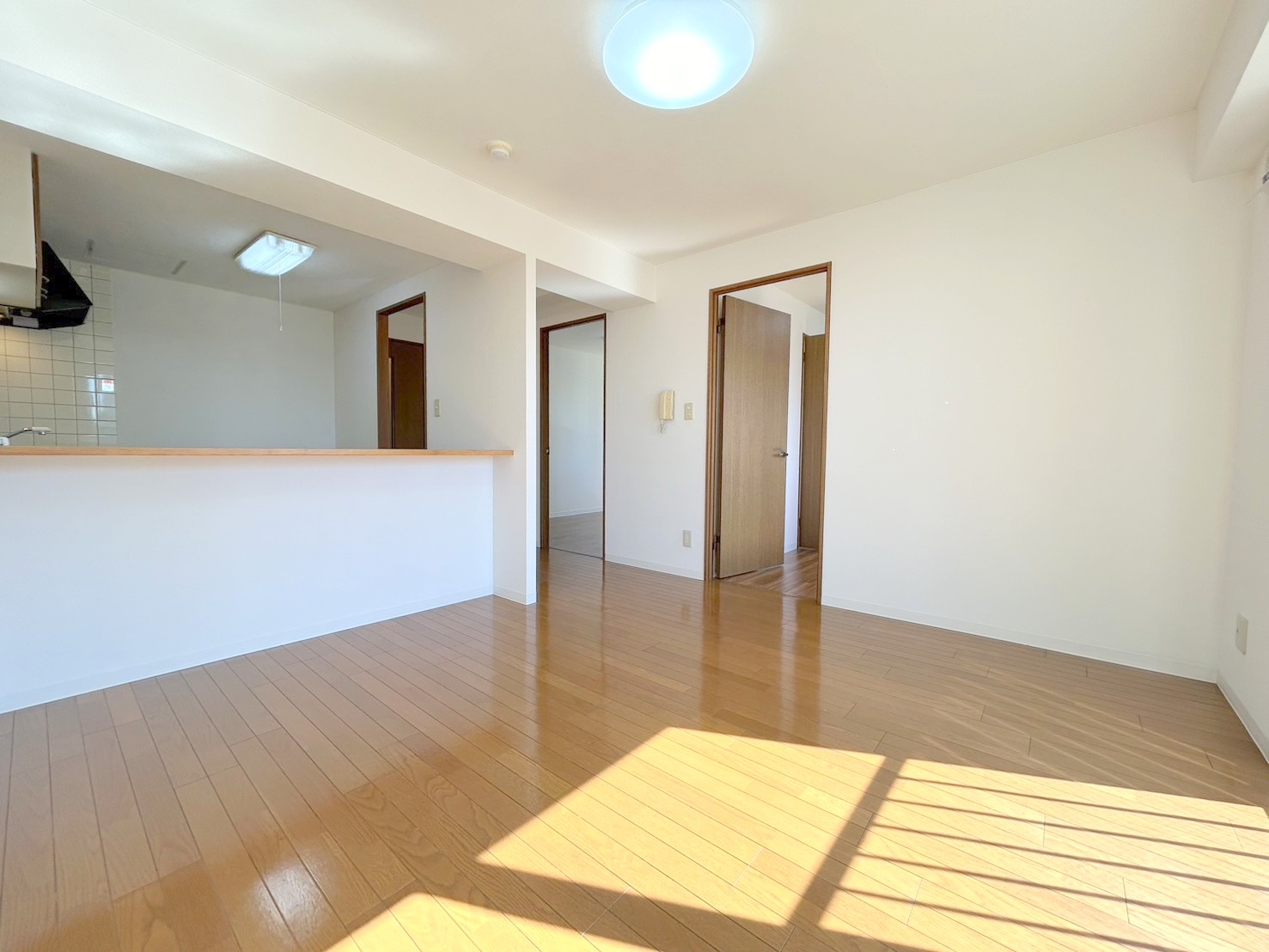 居室・リビング　使いやすい間取りのリビング♪