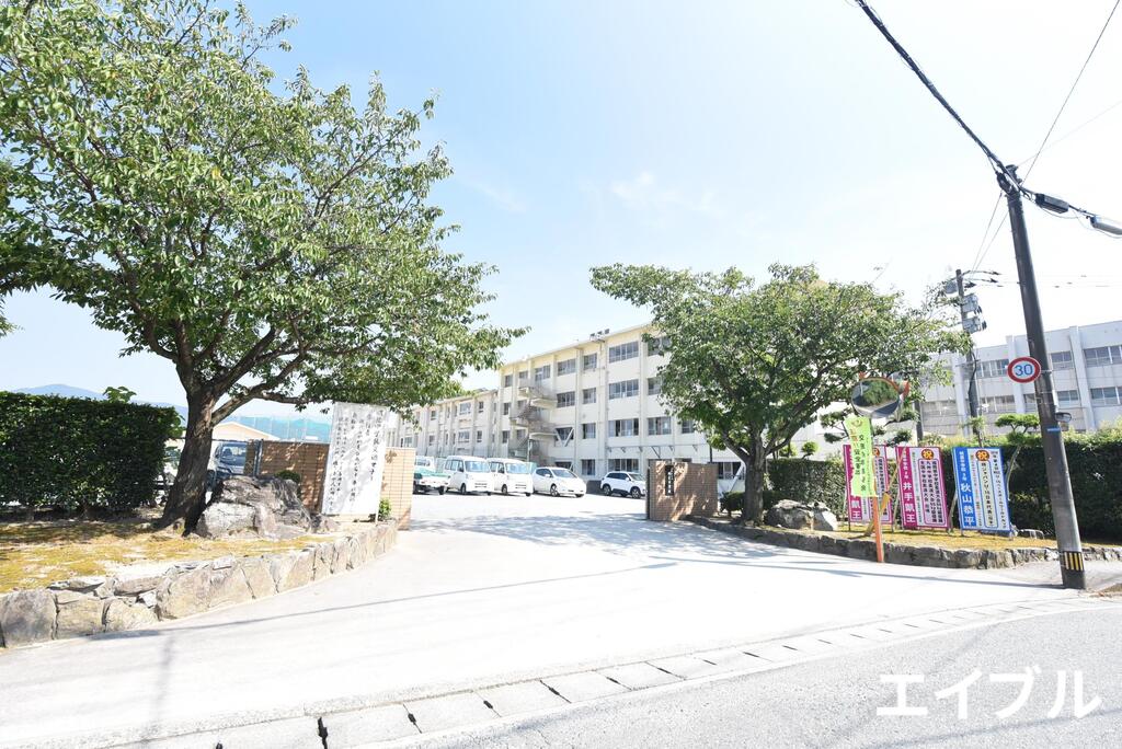 中学校　久留米市立明星中学校（中学校）まで1566m