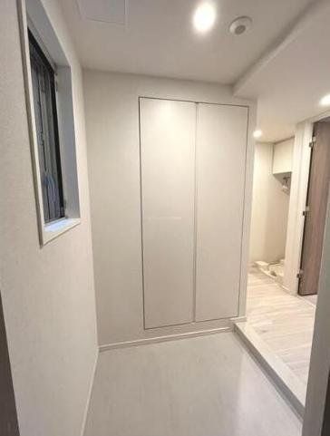 玄関　※別部屋の参考写真です。