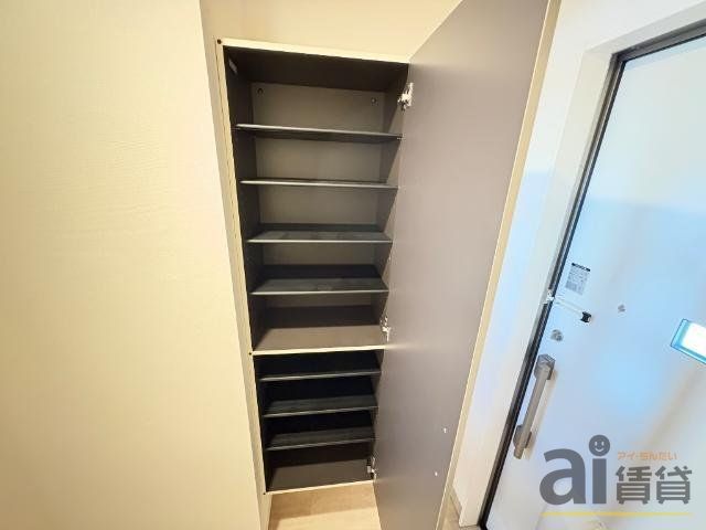 玄関　※同仕様写真です
