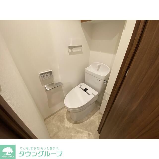 トイレ　※同室タイプ参考写真