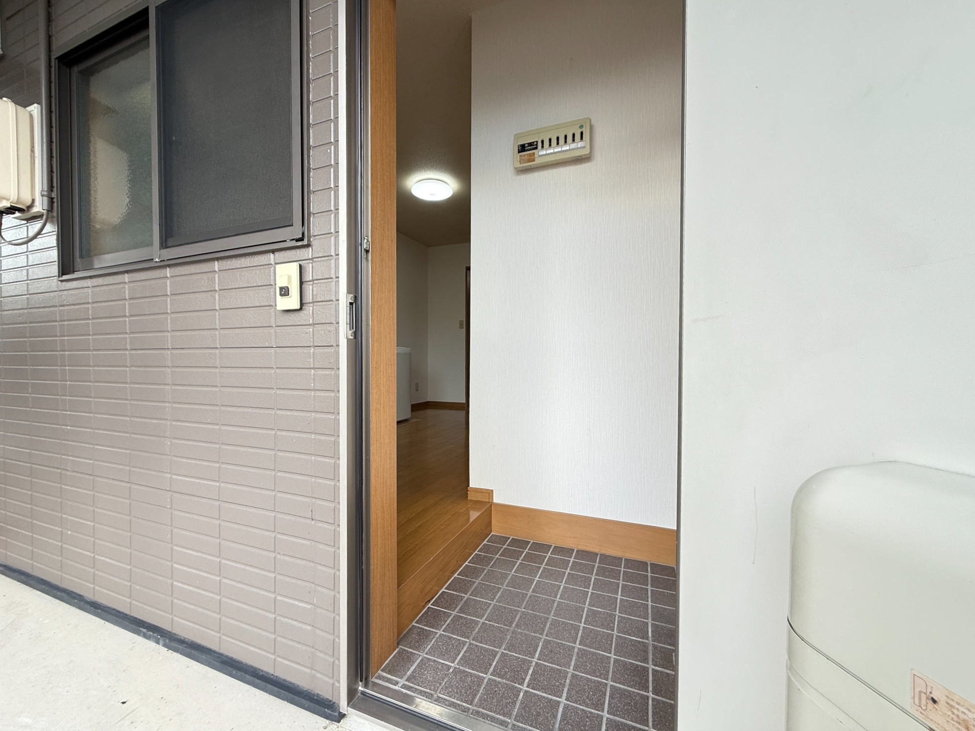 玄関　103の写真（イメージ）