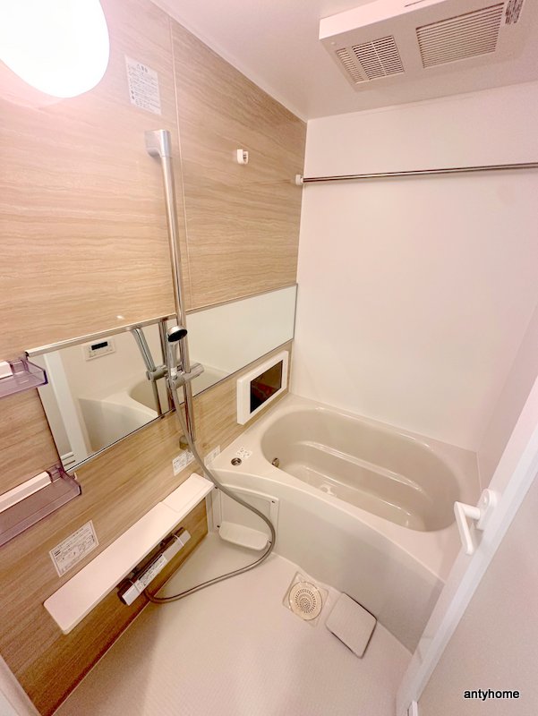 バス・シャワールーム