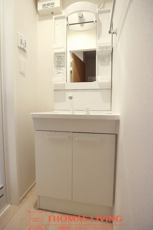 洗面設備　写真は別号室です。