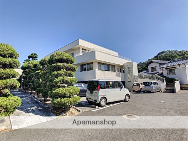 病院　粟井内科医院（病院）まで500m