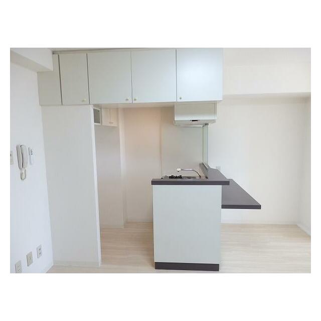 キッチン　参考写真（同物件別部屋）