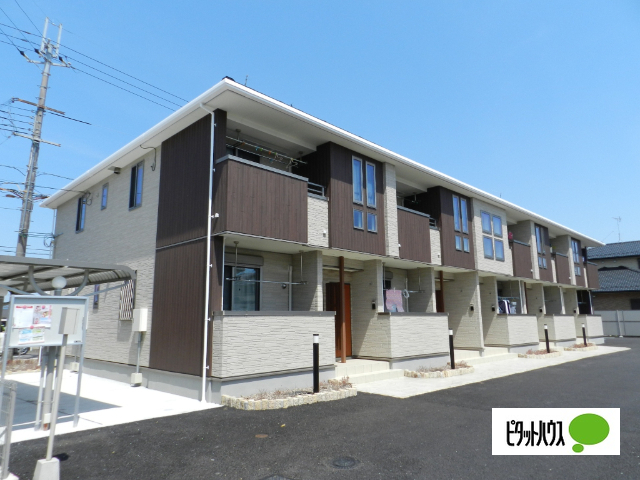 建物外観　閑静な住宅街