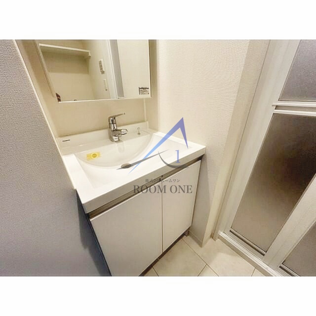 洗面設備　洗面台です。