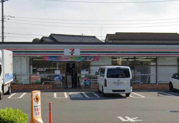 コンビニ　セブンイレブン 狛江和泉本町4丁目店（コンビニ）まで391m