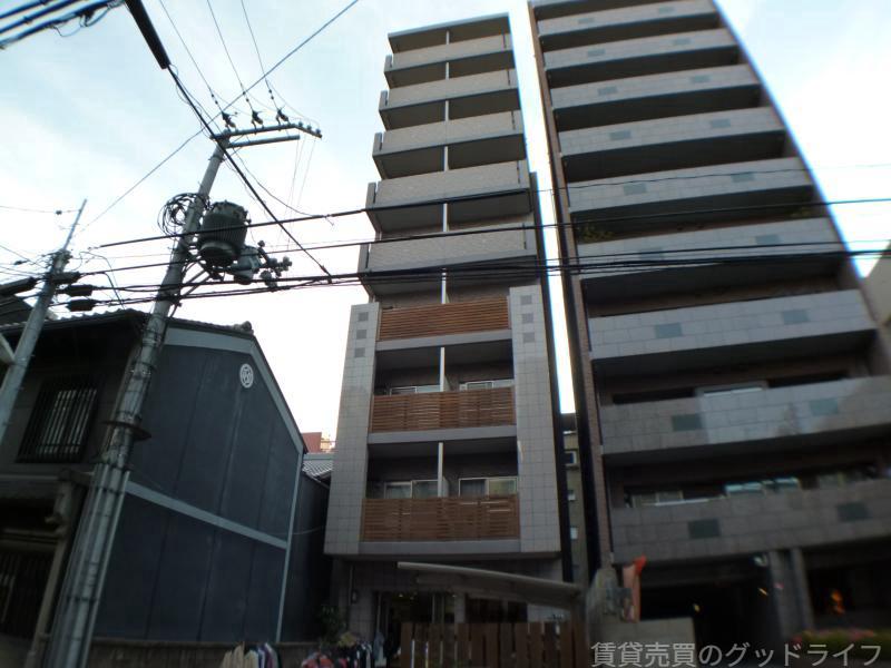 建物外観　東洞院通りに面しており好立地です。