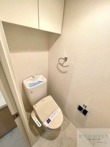 トイレ　※同タイプの別のお部屋です。