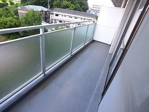 バルコニー　ベランダ