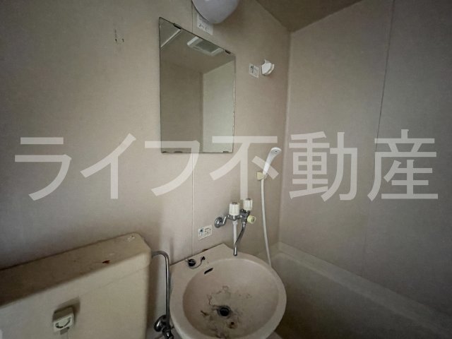 洗面設備　使いやすい洗面所です