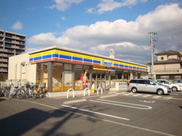 ＪＲ片町線 徳庵駅 徒歩6分 3階建 築27年の周辺写真