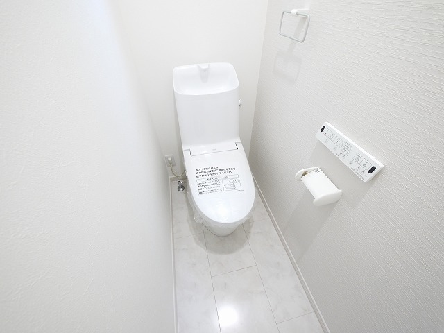 トイレ　清潔感のあるトイレです