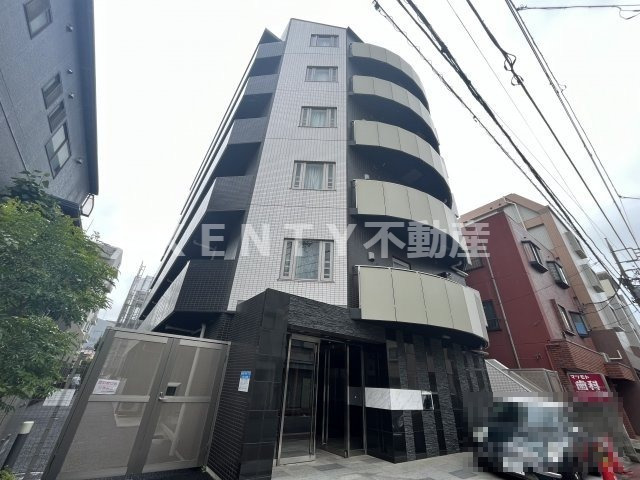 建物外観　外観は落ち着いています