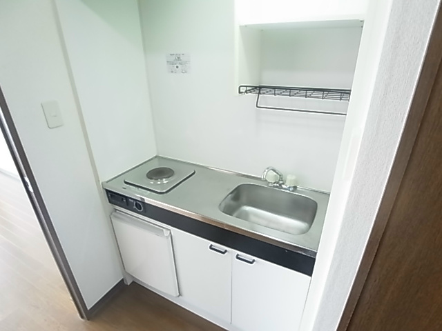 キッチン　同一物件参考写真