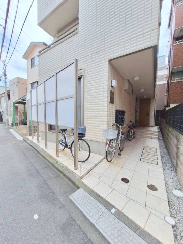 エントランス　★入口★