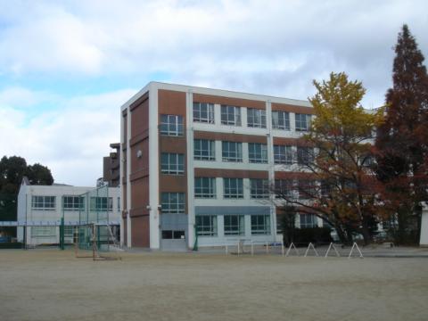 その他　名古屋市立大宝小学校（その他）まで587m