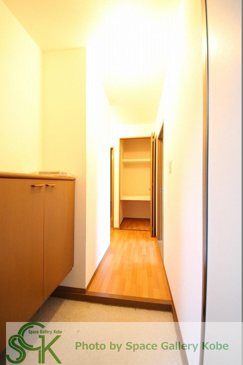 玄関　※お部屋により仕様が異なる場合があります※