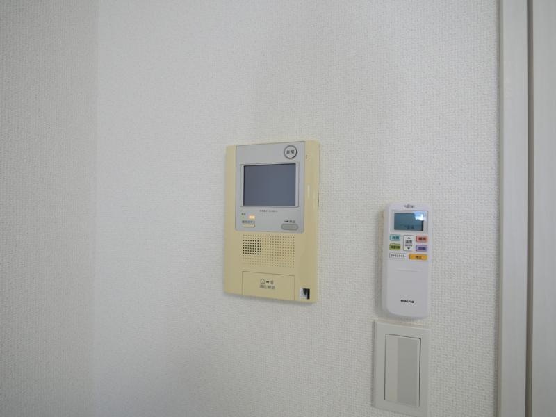 セキュリティ　☆安心のモニター付きインターホン☆
