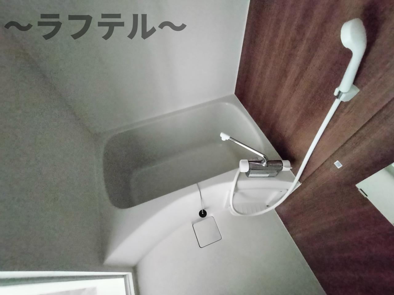バス・シャワールーム　別部屋イメージ写真