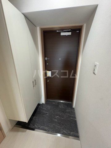N-WESTの玄関写真