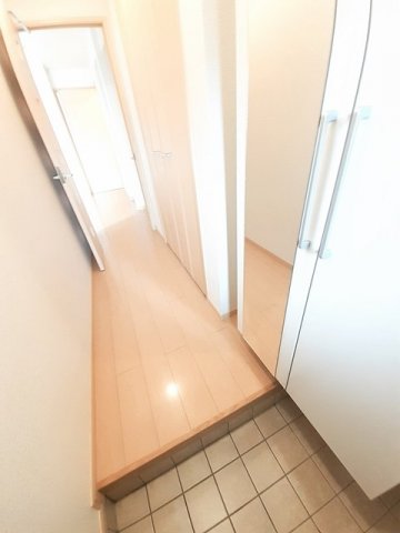 玄関　きれいな玄関です