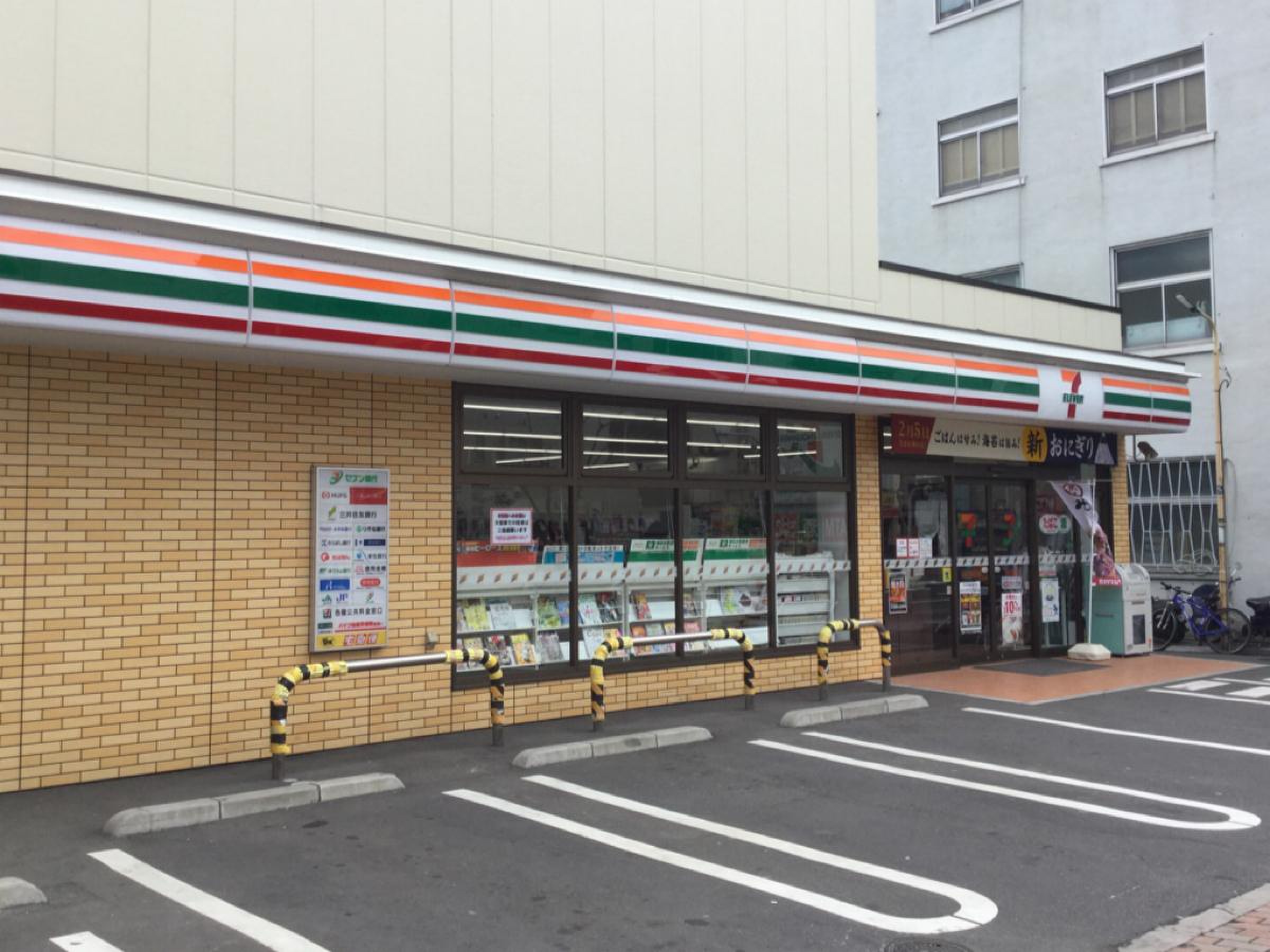 コンビニ　セブンイレブン墨田本所1丁目清澄通り店（コンビニ）まで49m