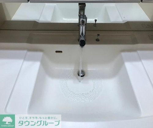 洗面設備　洗面化粧台