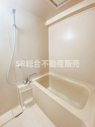バス・シャワールーム　お風呂で日々の疲れを落としましょう