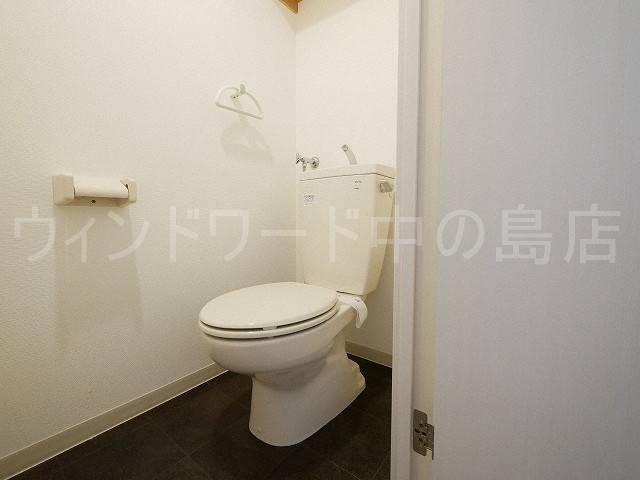 グランドサクセス澄川のトイレ写真