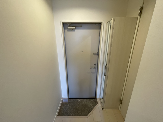 玄関　※同施工会社のイメージ写真※