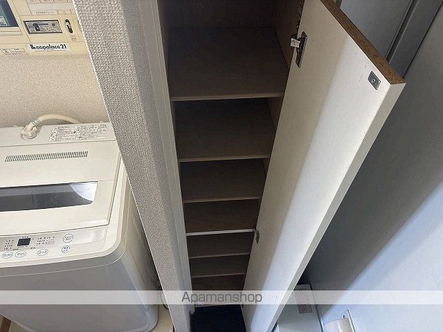 レオパレスアゼリアの内装写真