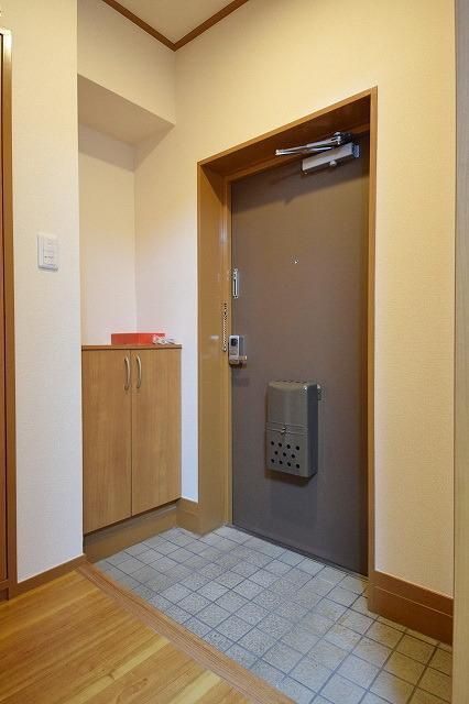 ライフアメニティーの玄関写真
