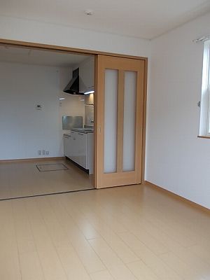 アルカンシエル Cの居間写真